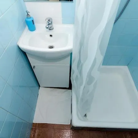 Dea - One-bedroom With Terrace