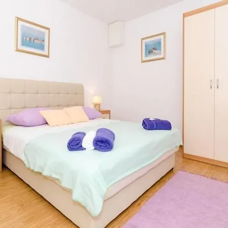 Dea - One-bedroom With Terrace Διαμέρισμα *